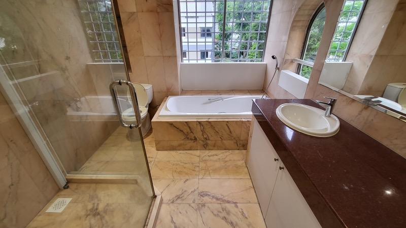 Condominium for Rent: D11, 309427