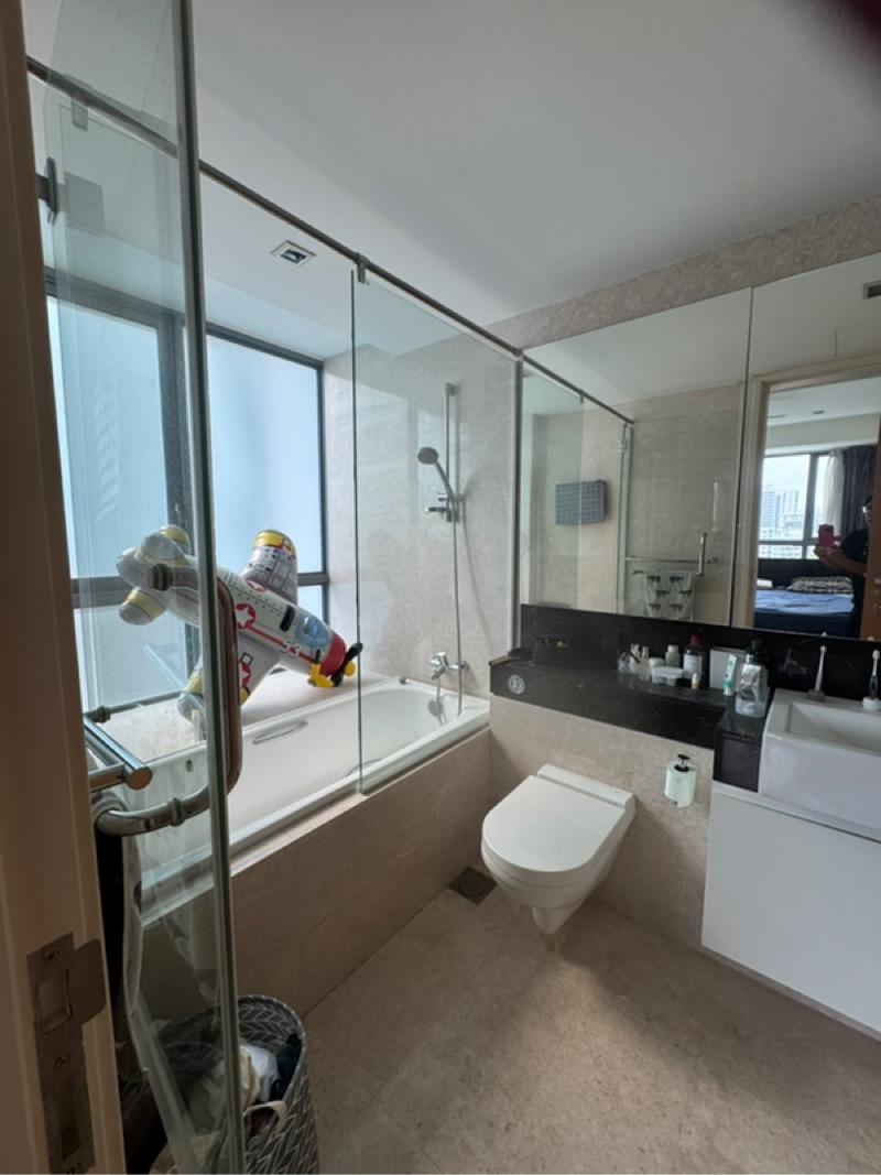 DAKOTA RESIDENCES Condominium For Rent, $5,200, 2 Bed 2 Bath 1,023 sqft $5.08 psf