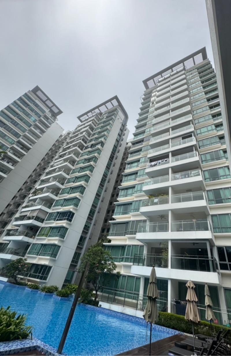 DAKOTA RESIDENCES Condominium For Rent, $5,200, 2 Bed 2 Bath 1,023 sqft $5.08 psf