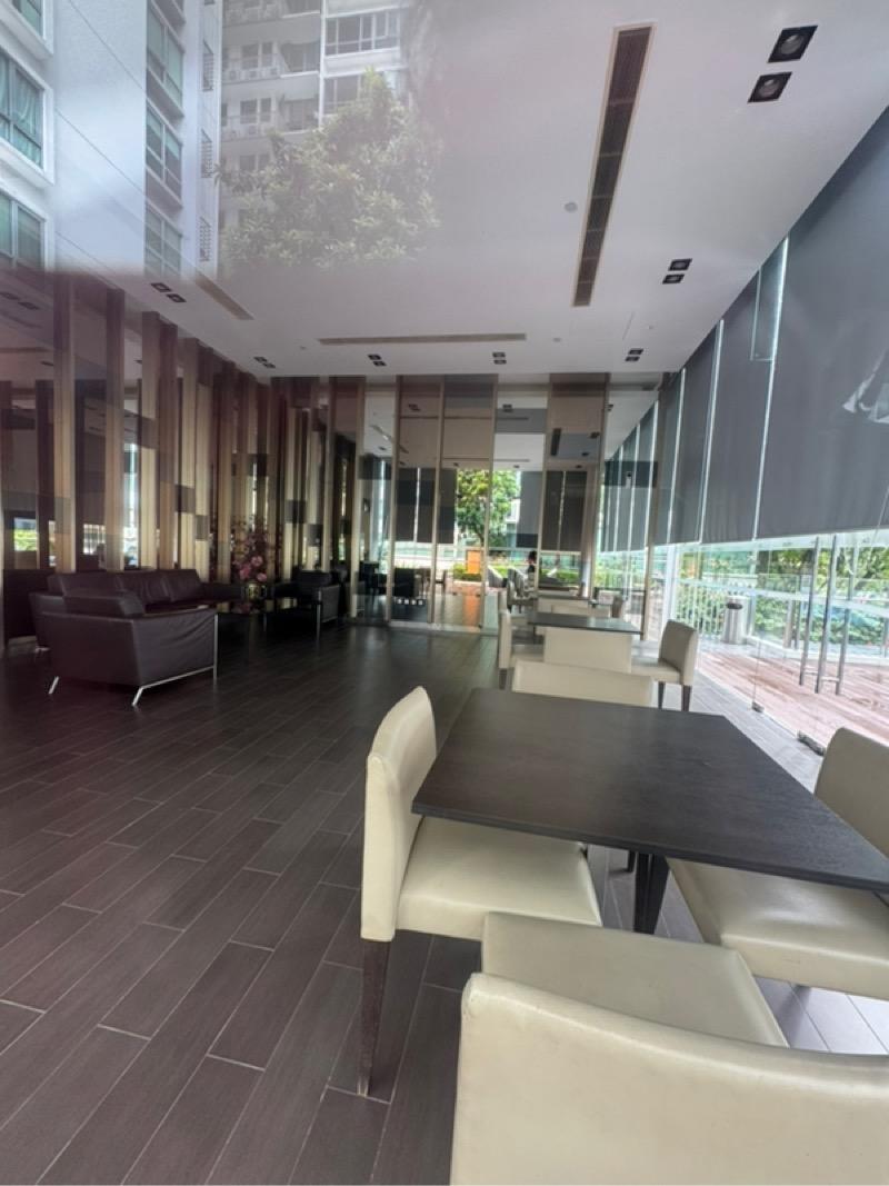 DAKOTA RESIDENCES Condominium For Rent, $5,200, 2 Bed 2 Bath 1,023 sqft $5.08 psf