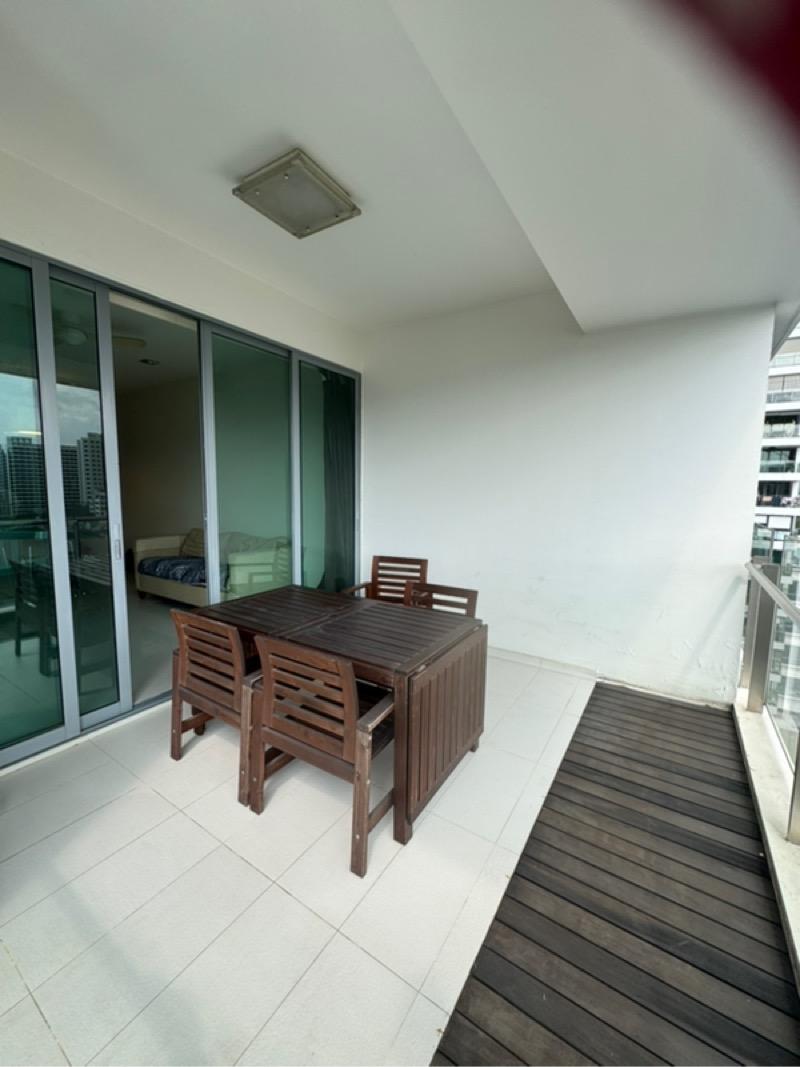 DAKOTA RESIDENCES Condominium For Rent, $5,200, 2 Bed 2 Bath 1,023 sqft $5.08 psf
