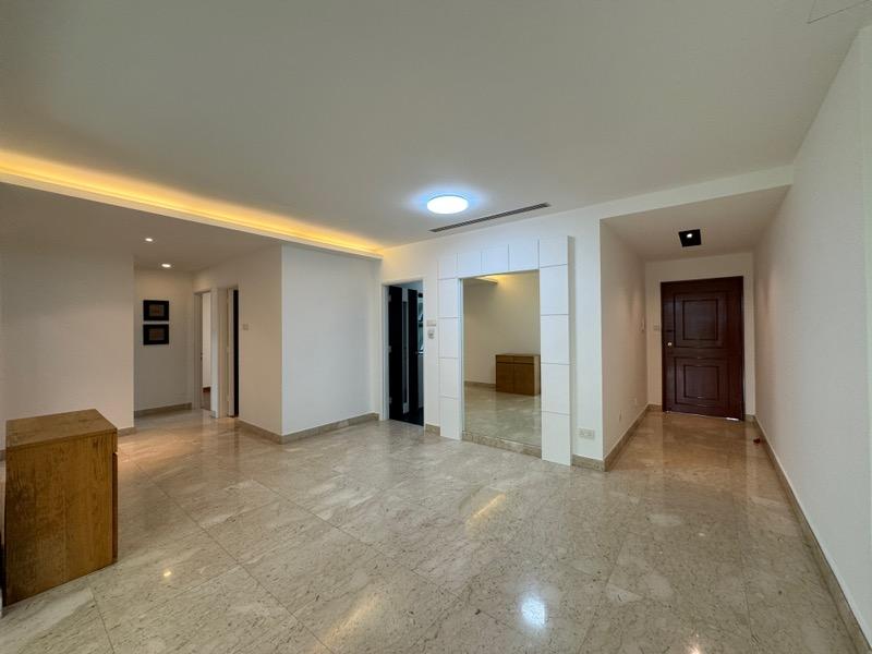 Condominium for Rent, 1 King Albert Park Condominium For Rent, $5,600, 3 Bed 2 Bath 1,421 sqft $3.94 psf, SGD 5,600 | Freehold