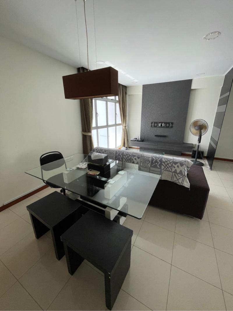 Prop-GPT: HDB Apartment: D28 Seletar 408C Fernvale Road