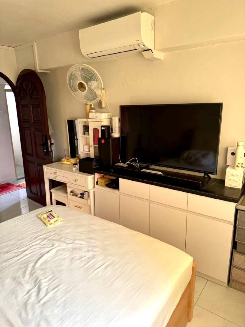 Prop-GPT: HDB Apartment: D12  100 Whampoa Drive