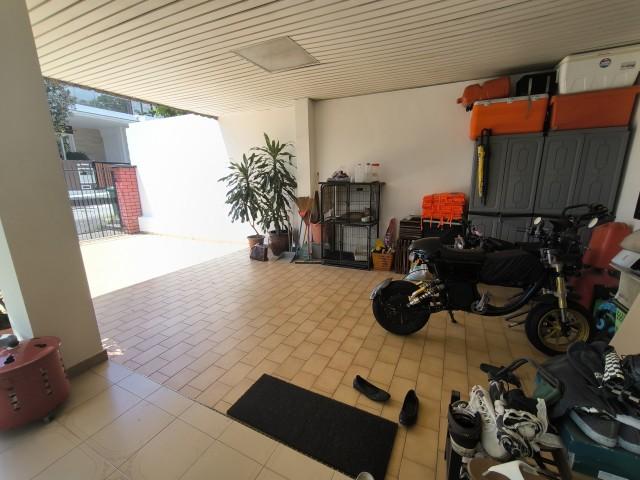 Brockhampton Drive Terraced House For Rent, $5,500, 3 Bed 2 Bath 2,000 sqft $1.96 psf