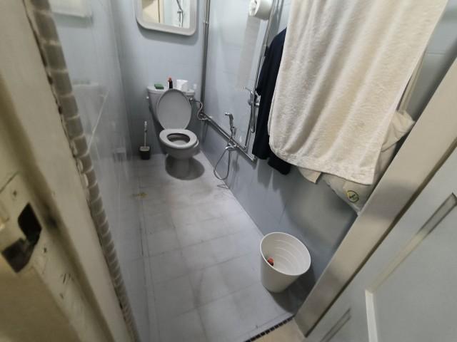 Brockhampton Drive Terraced House For Rent, $5,500, 3 Bed 2 Bath 2,000 sqft $1.96 psf