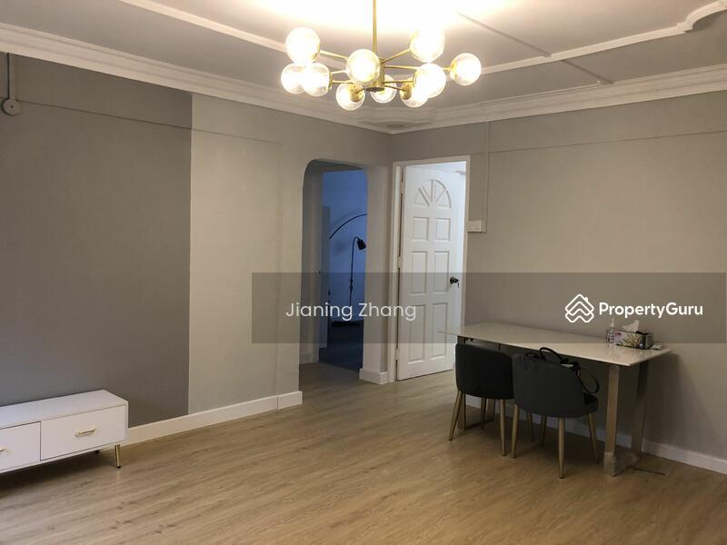 HDB Flat for Rent, 301 Clementi Avenue 4, SGD 1,200 | 99-year lease