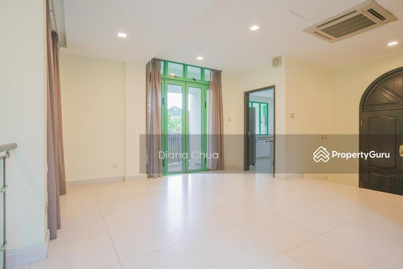 Detached for Rent, Bukit Timah, Rifle Range Road, SGD 15,000 | 999-year lease
