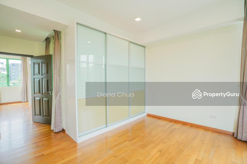 Detached for Rent, Bukit Timah, Rifle Range Road, SGD 15,000 | 999-year lease