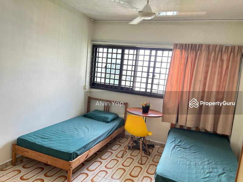 HDB Flat for Rent: D25, 730035