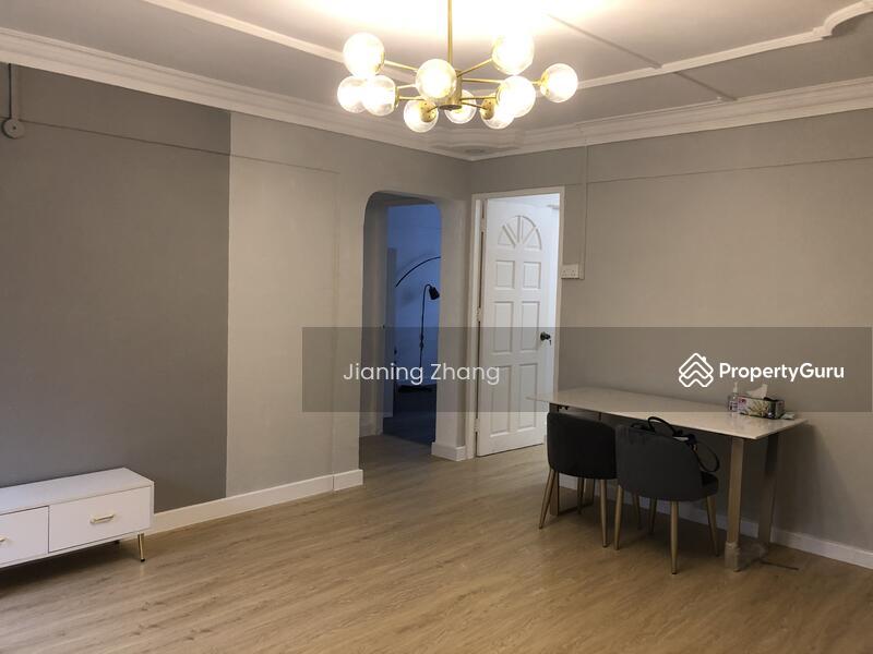 Prop-GPT: HDB Flat: D05  301 Clementi Avenue 4