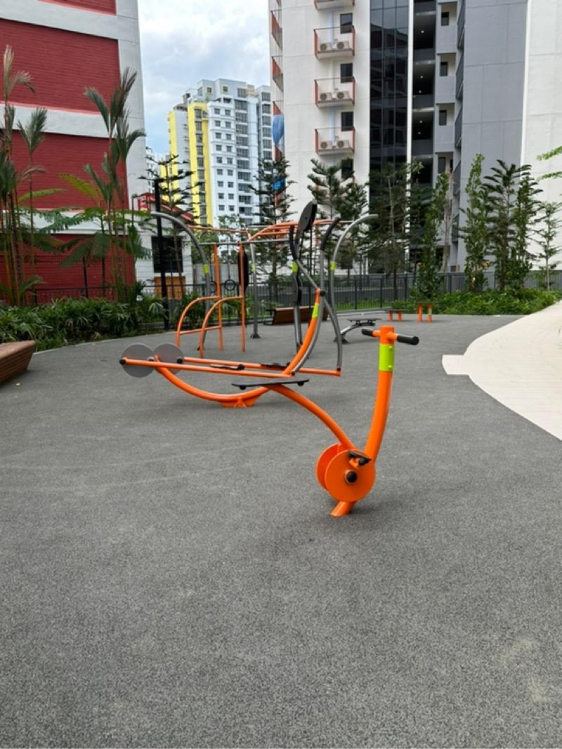 Riverfront Residences Condominium For Rent, $2,900, 1 Bed 1 Bath 463 sqft $6.26 psf