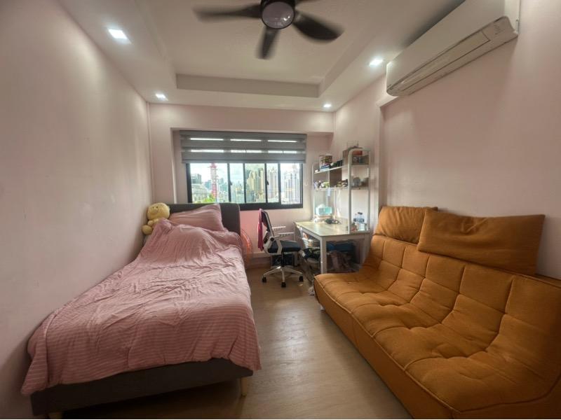 8B Boon Tiong Road HDB Apartment For Rent, $4,800, 3 Bed 2 Bath 10 sqft $480.00 psf