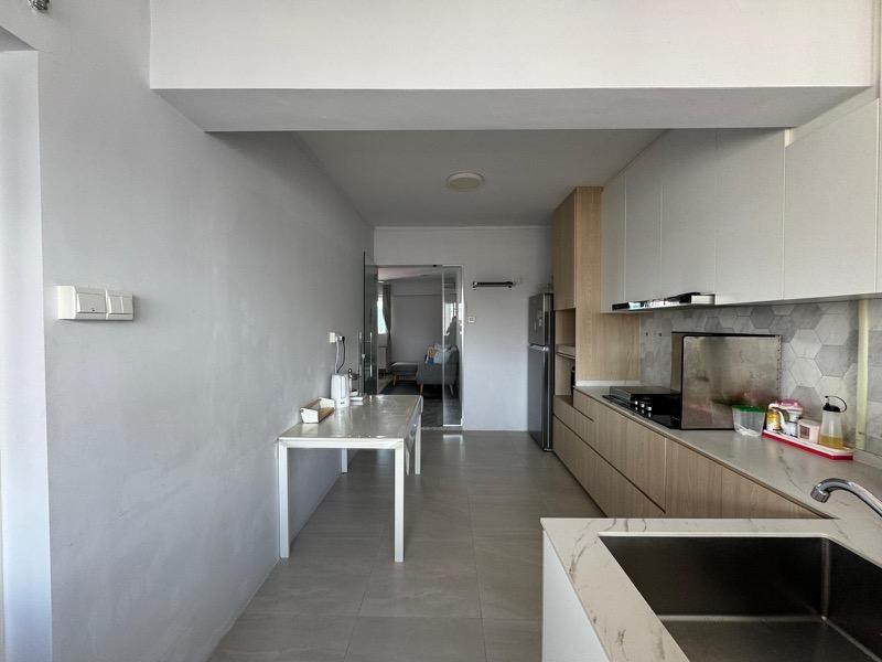HDB Apartment for Rent, 262 Waterloo Street HDB Apartment For Rent, $4,800, 3 Bed 1 Bath 882 sqft $5.44 psf, SGD 4,800 | 99-year Leasehold