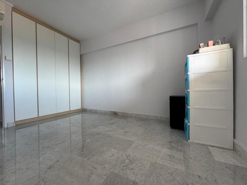 HDB Apartment for Rent, 262 Waterloo Street HDB Apartment For Rent, $4,800, 3 Bed 1 Bath 882 sqft $5.44 psf, SGD 4,800 | 99-year Leasehold