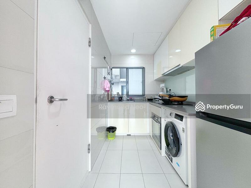 Condominium for Rent: D19, 554475