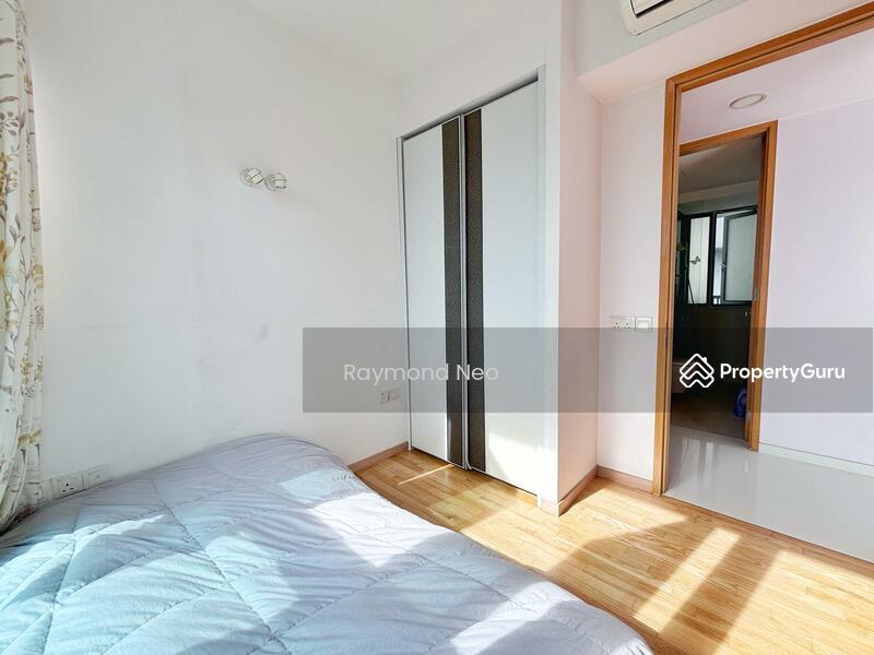 Condominium for Rent: D19, 554475