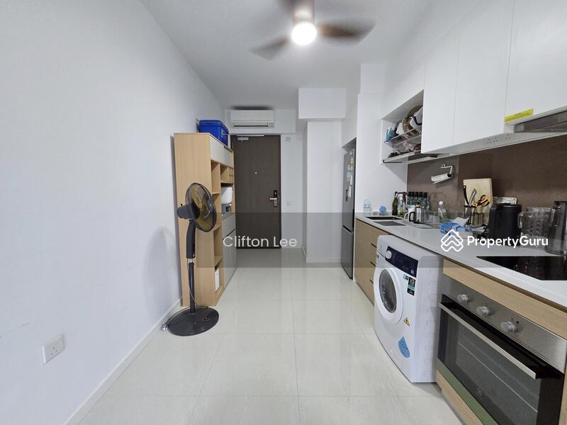 Condominium for Rent: D18, 528466