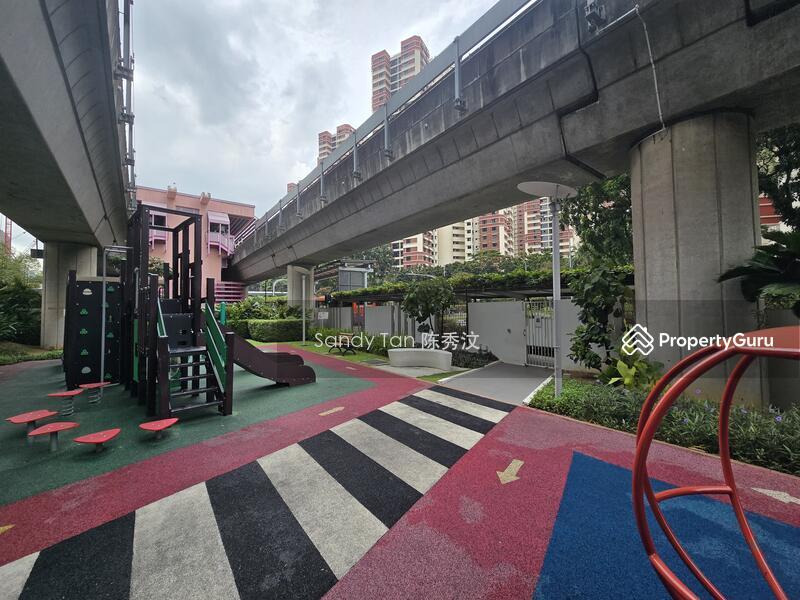 The Metropolitan Condominium