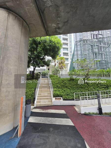 The Metropolitan Condominium