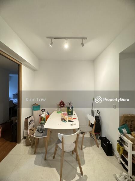 Prop-GPT: Condominium: D01 Cecil V on Shenton