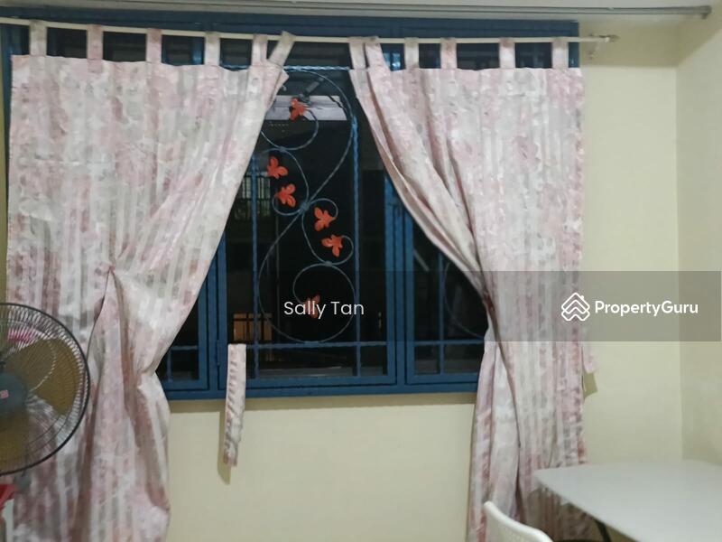HDB Flat for Rent: D25, 734684