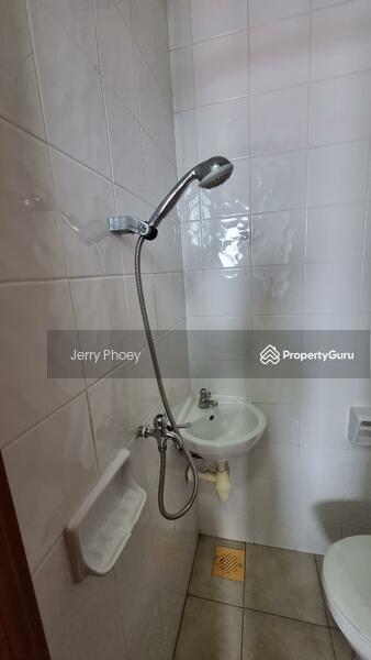 Condominium for Rent, Sunglade, SGD 1,600 | 99-year lease