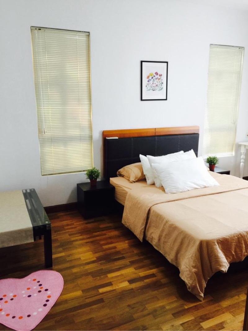 Apartment for Rent, Burlington Square Apartment Room Rental, $2,600, 1 Bed 1 Bath 250 sqft $10.40 psf, SGD 2,600