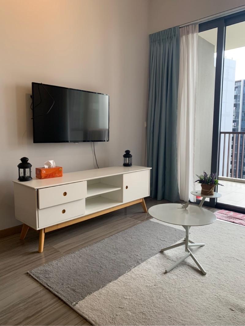 Lakeville Condominium For Rent, $3,200, 1 Bed 1 Bath 560 sqft $5.71 psf