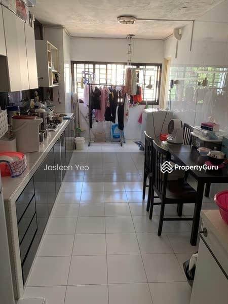 HDB Flat for Rent: 100061