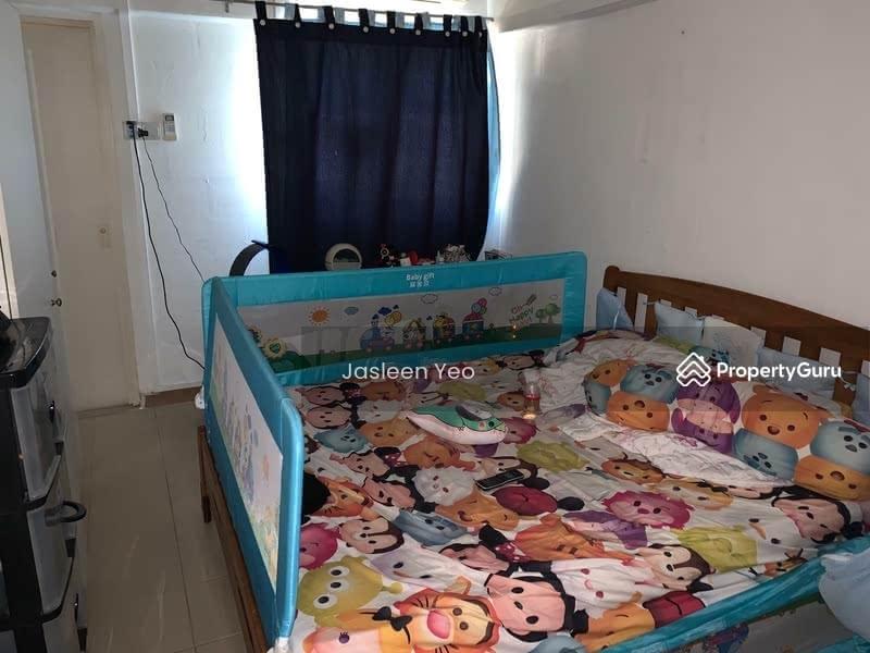 HDB Flat for Rent: 100061