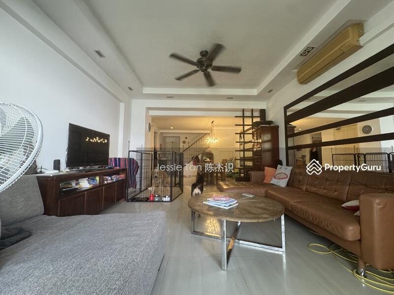 Prop-GPT: Condominium: D23  The Dairy Farm