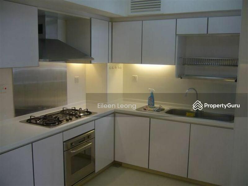 Prop-GPT: Apartment: D09  Leonie Towers