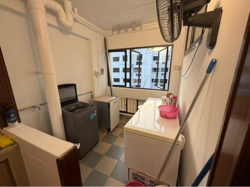 750 Woodlands Avenue 4 HDB Apartment Room Rental, $850, 1 Bed 107 sqft $7.94 psf