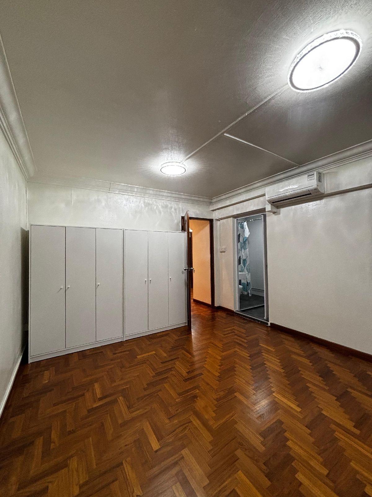 538 Hougang Street 52 HDB Apartment For Rent, $4,500, 4 Bed 3 Bath 1,582 sqft $2.84 psf