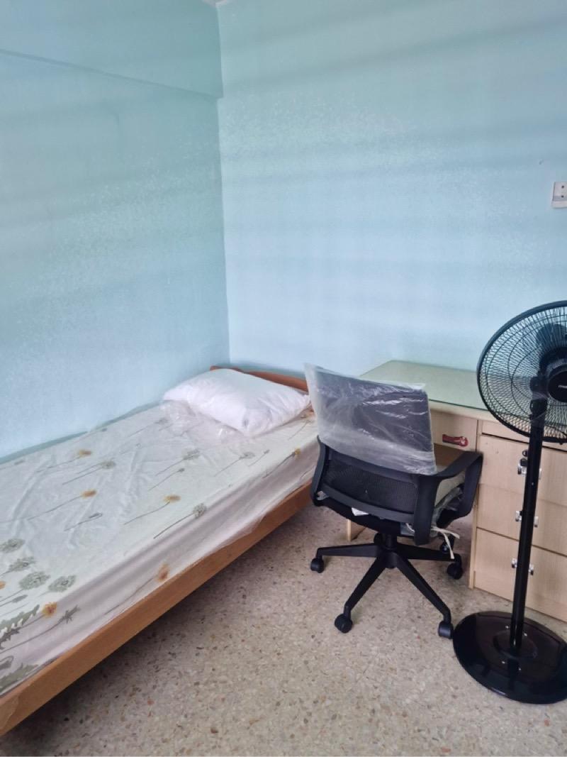 Prop-GPT: HDB Apartment: D05  379 Clementi Avenue 5