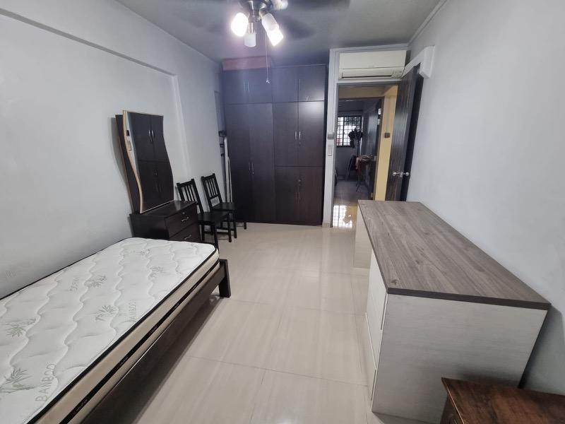 HDB Apartment for Rent, 750 Yishun Street 72 HDB Apartment Room Rental, $800, 1 Bed 107 sqft $7.48 psf, SGD 800 | 99-year Leasehold