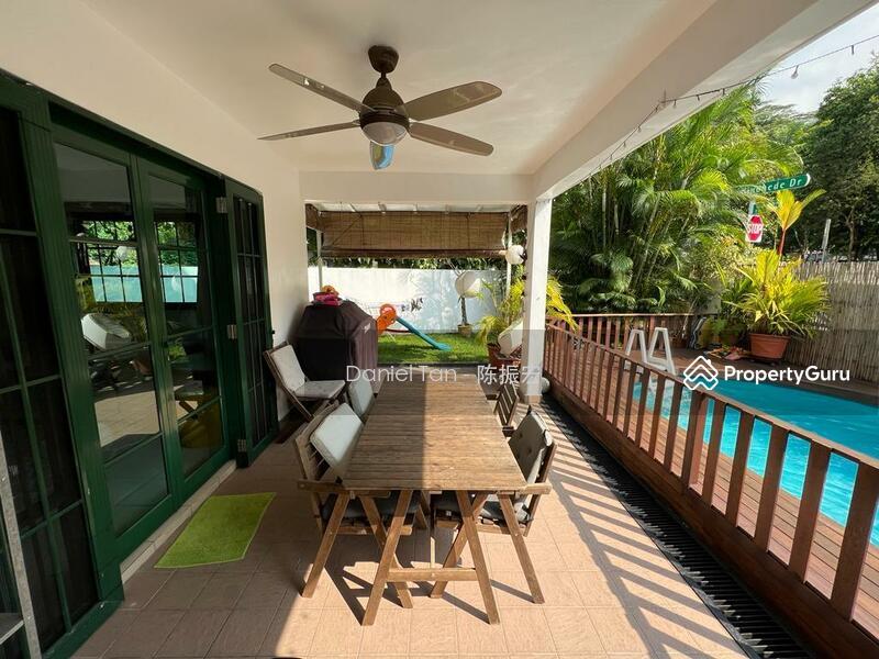 Corner Terrace for Rent, Hindhede Drive. Corner Terrace with Swimming Pool in Bukit Timah Nature Reserve, SGD 9,500