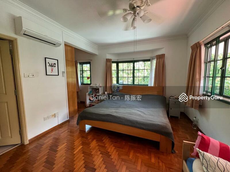Corner Terrace for Rent, Hindhede Drive. Corner Terrace with Swimming Pool in Bukit Timah Nature Reserve, SGD 9,500
