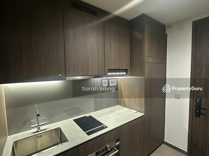 Prop-GPT: Condominium: D07  Midtown Modern
