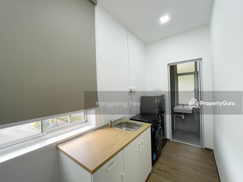 Corner Terrace for Rent, 170 Pasir Panjang Road, SGD 2,400 | Freehold