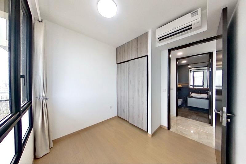 Condominium for Rent, Irwell Hill Residences Condominium For Rent, $5,300, 2 Bed 1 Bath 603 sqft $8.79 psf, SGD 5,300 | 99-year Leasehold