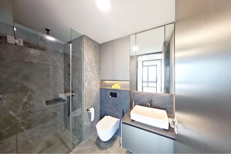 Condominium for Rent, Irwell Hill Residences Condominium For Rent, $5,300, 2 Bed 1 Bath 603 sqft $8.79 psf, SGD 5,300 | 99-year Leasehold