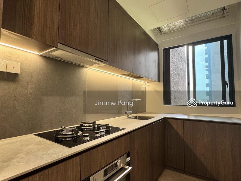 Prop-GPT: Condominium: D07  Midtown Modern