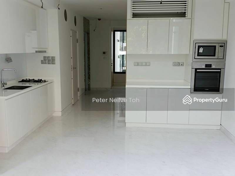 Apartment for Rent, Pine Residences, SGD 5,400 | 999-year lease