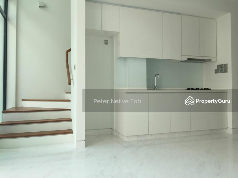 Apartment for Rent, Pine Residences, SGD 5,400 | 999-year lease