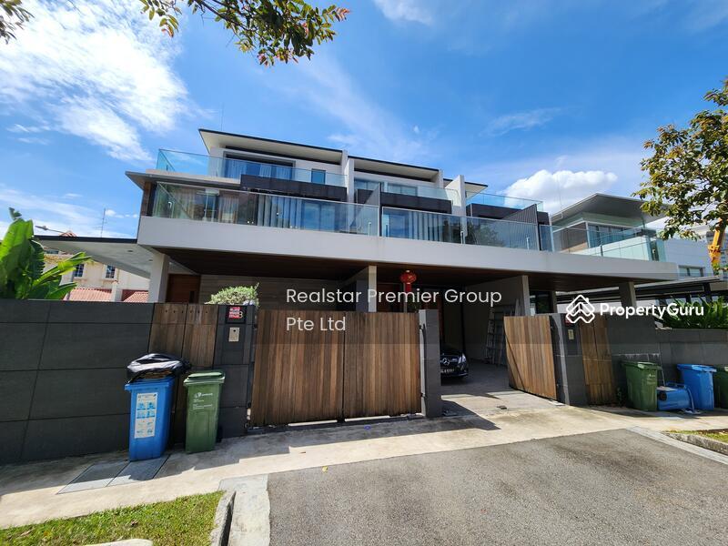 Prop-GPT: Terrace: D11   Modern Terrace at Chancery  6 mins Walk to MRT 