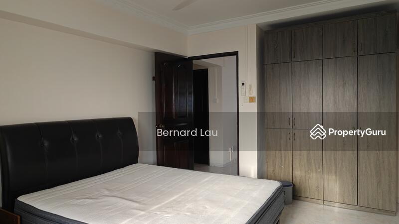 Prop-GPT: HDB Flat: D27  322 Sembawang Close