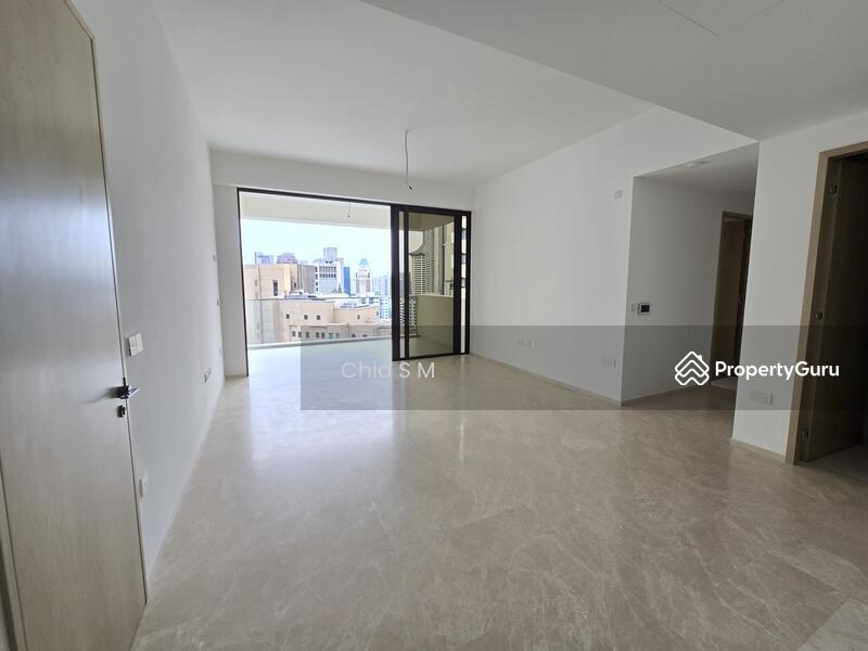 Prop-GPT: Condominium: D09 Cairnhill Klimt Cairnhill