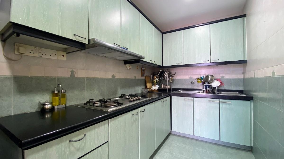 ESTELLA GARDENS Condominium For Rent, $3,600, 2 Bed 2 Bath 1,141 sqft $3.16 psf